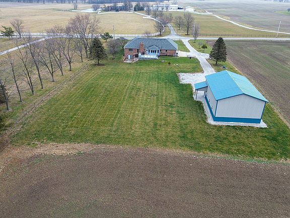 2nd image of 642 N County Road 200 W