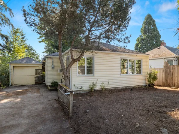 1823 Filbert St, Forest Grove, OR 97116