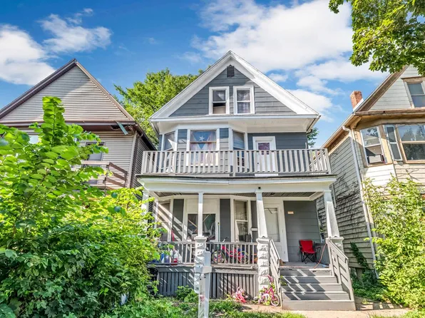 1912 W Rogers STREET, Milwaukee, WI 53204