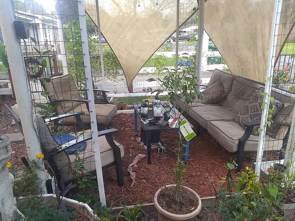 1st image of 3938 Monterey Dr