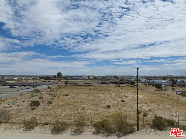 6 Th St E #L12-lot 1, Lancaster, CA 93535