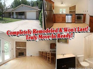 8904 Raintree Dr, Louisville, KY 40220