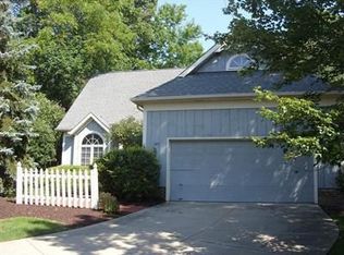 6975 Mill Rd, Brecksville, OH 44141