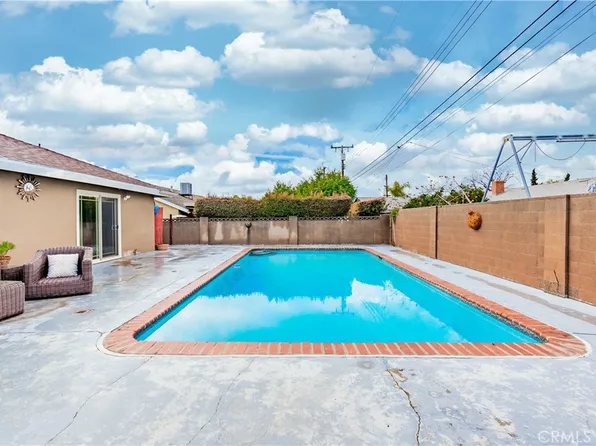 12853 Meadow Green Rd, La Mirada, CA 90638