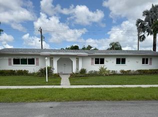 1650 SW 71st Pl, Miami, FL 33155