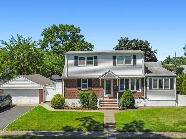 120 Godwin Ave, Elmwood Park, NJ 07407