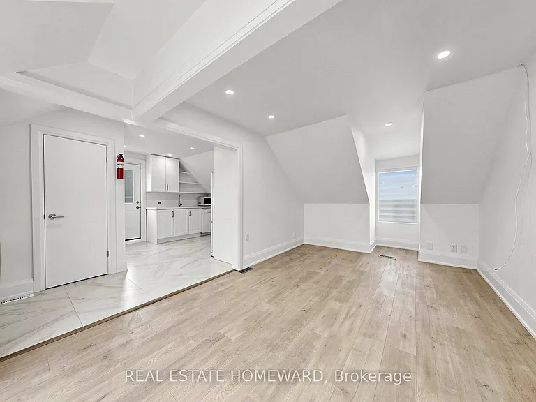 124 Kendal Ave #3 — Photo 6