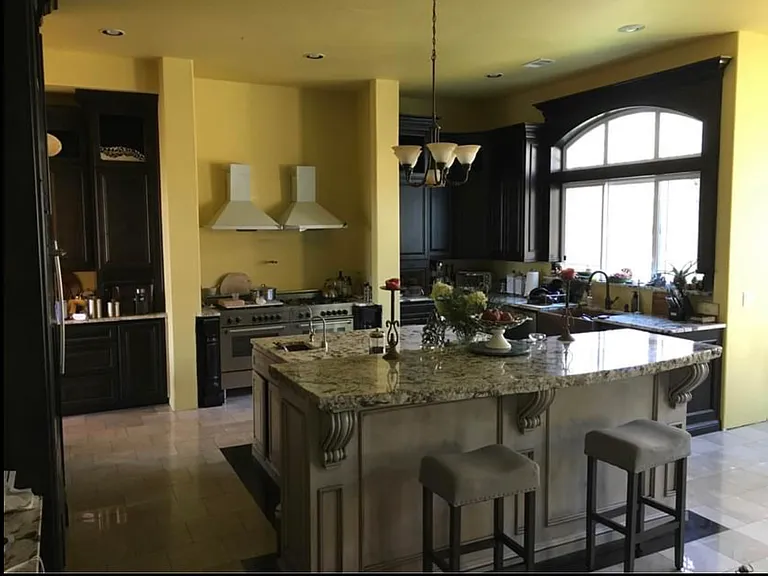 10251 NW Skyline Heights Dr — Photo 14