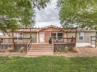 2072 Gusher Rd, Levelland, TX 79336