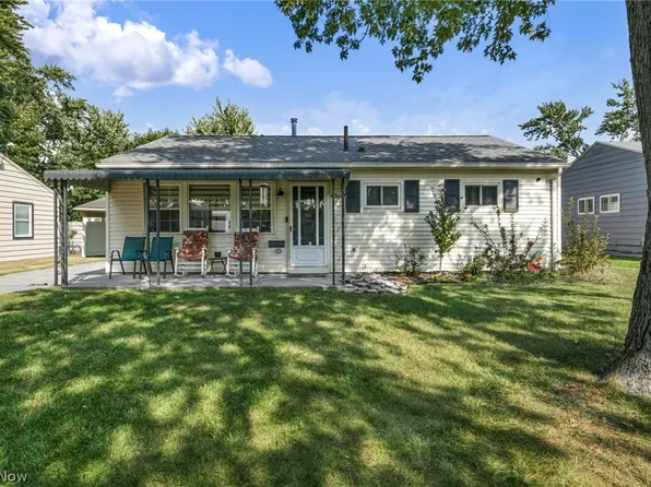 4307 Talbot Ln, Lorain, OH 44055
