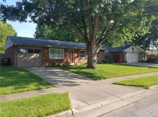1273 Massachusetts Dr, Xenia, OH 45385