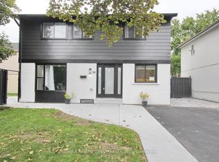 16 Glencairn Sq, Brampton, ON L6S 2H7