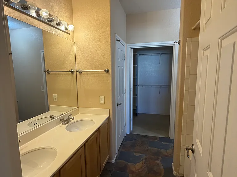 2152 Jade Creek St — Photo 11