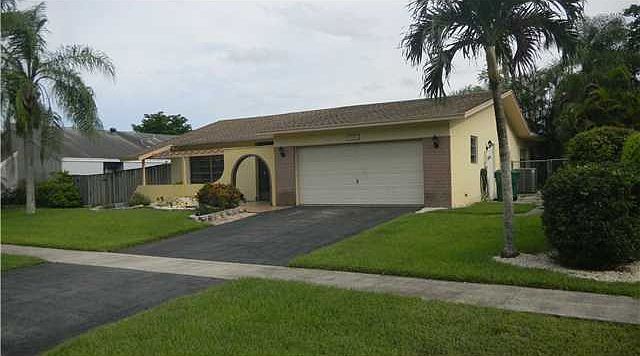 1st image of 9250 SW 49th St