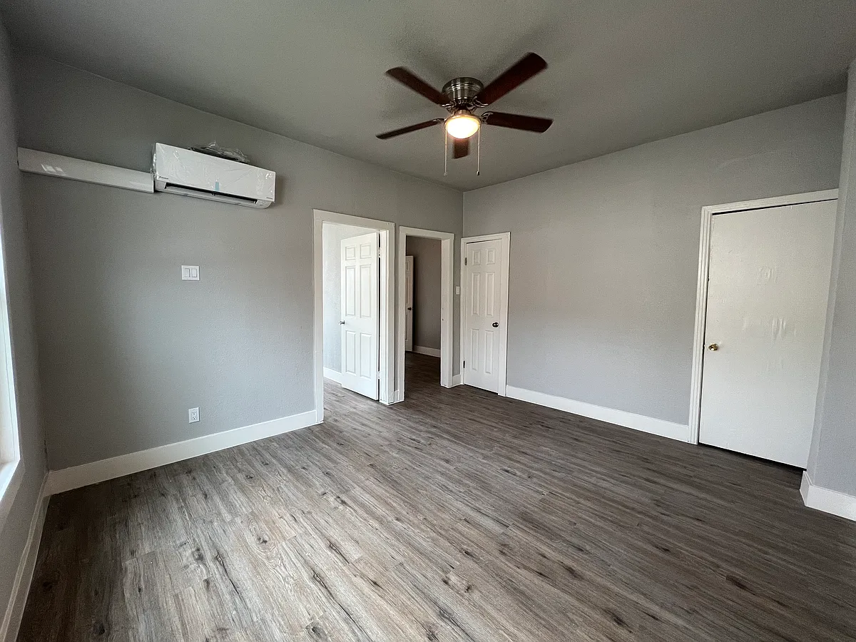 Building Photo - 107 Stanley Ct #3