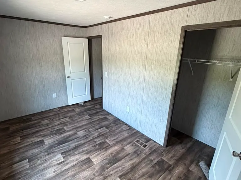 269 Brian Ln — Photo 8
