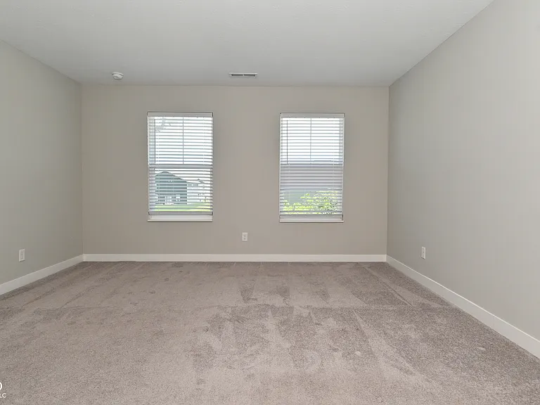 1964 Rowena Ln — Photo 41