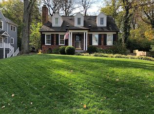 22 E Cedar Ave, Saint Louis, MO