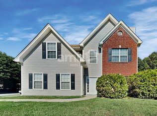 1453 Whitaker Park Pl, Dacula, GA 30019