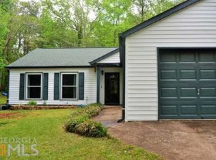 215 Brolley Woods Dr, Woodstock, GA 30189