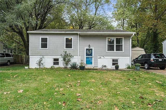 1st image of 16209 E Elm St