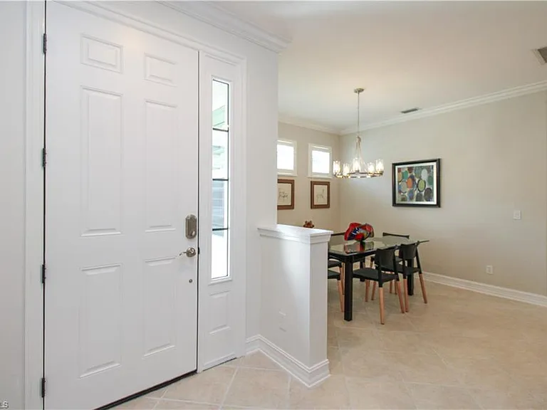 1912 Tarpon Bay Dr N — Photo 2