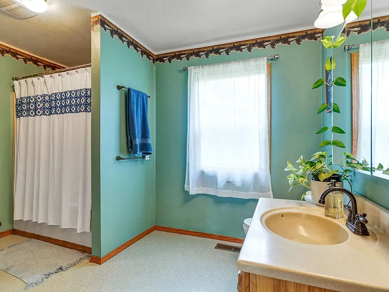 3194 Crooked Finger Rd NE — Photo 11