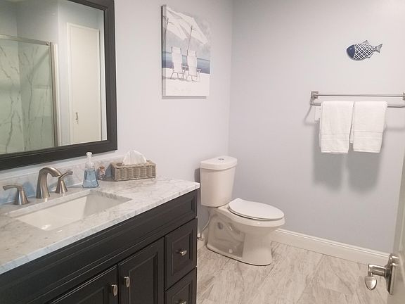 3rd image of 3228 Cypress Ln