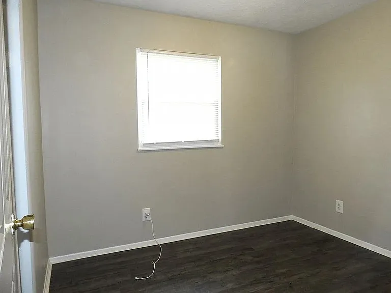 5337 Logwood Ave — Photo 7