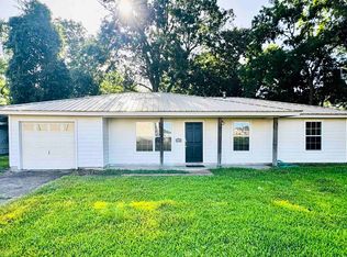 365 Eldridge Dr, Beaumont, TX 77707