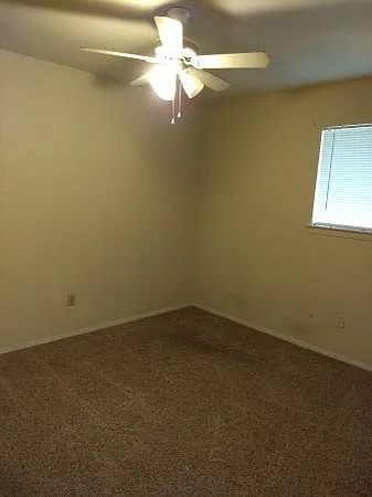 3 bed, 1361 sqft, $1,950 — Photo 2