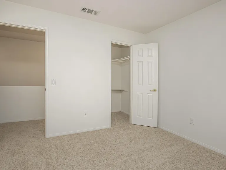 Arbor Lane Apartment Homes — Photo 57