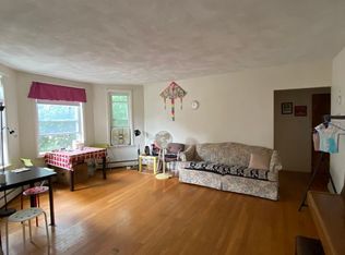 308 Tappan St #3C, Brookline, MA 02445