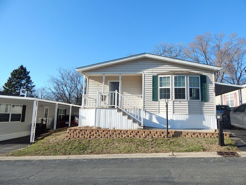 1st image of 709 Hillcrest Ln