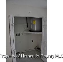 3rd image of 820 Stubbs St