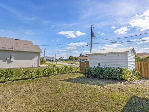 4097 SW Kidd Court, Port St Lucie, FL 34953