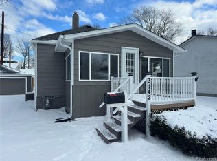 3142 Wright St, Port Huron, MI