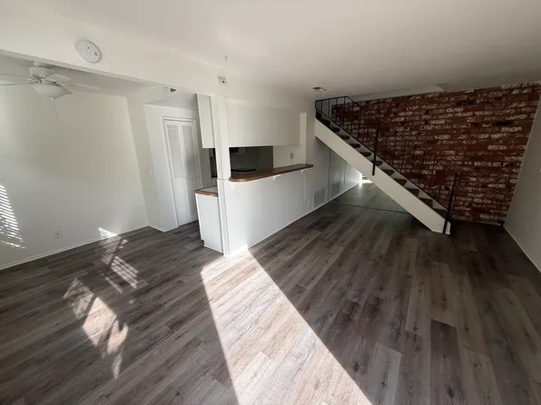 6019 Nelda St Unit 2, Simi Valley, CA 93063