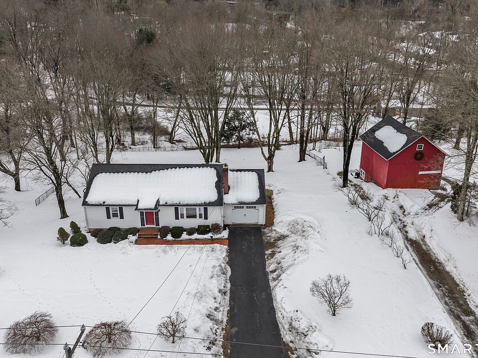 1st image of 6 Crestwood Drive