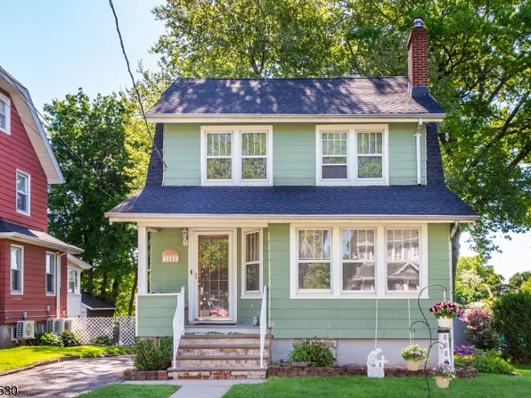 1265 Longfellow Ave, Teaneck Twp., NJ 07666
