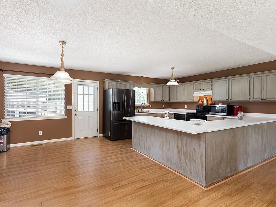 6395 Mays Bend Rd, Pell City, AL 35128 Zillow