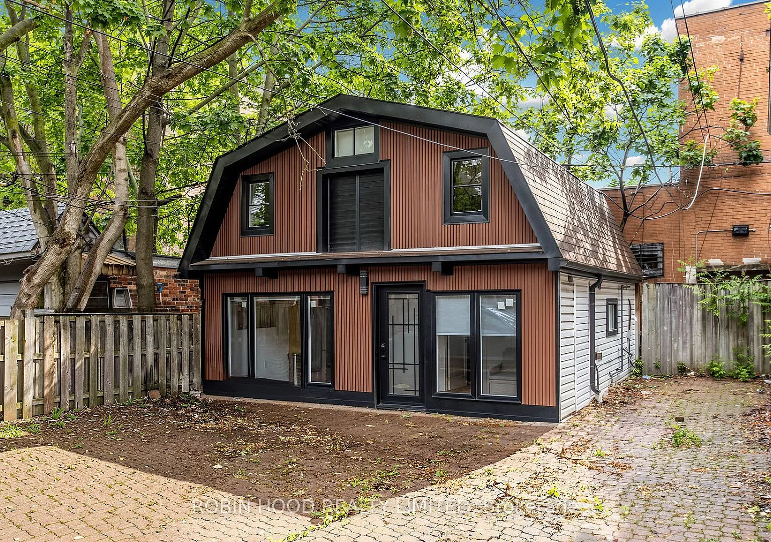 3 bed, $3,590 — Photo 1