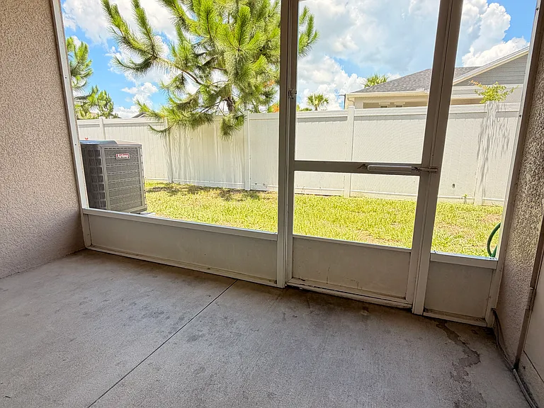16255 Swan View Cir — Photo 22