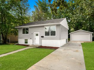 4141 Poplar Ave, Richton Park, IL