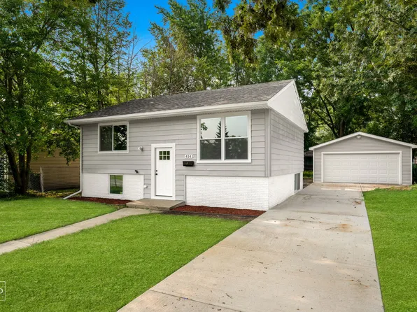 4141 Poplar Ave, Richton Park, IL 60471