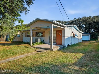 813 E 8th Ave, New Smyrna Beach, FL, 32169
