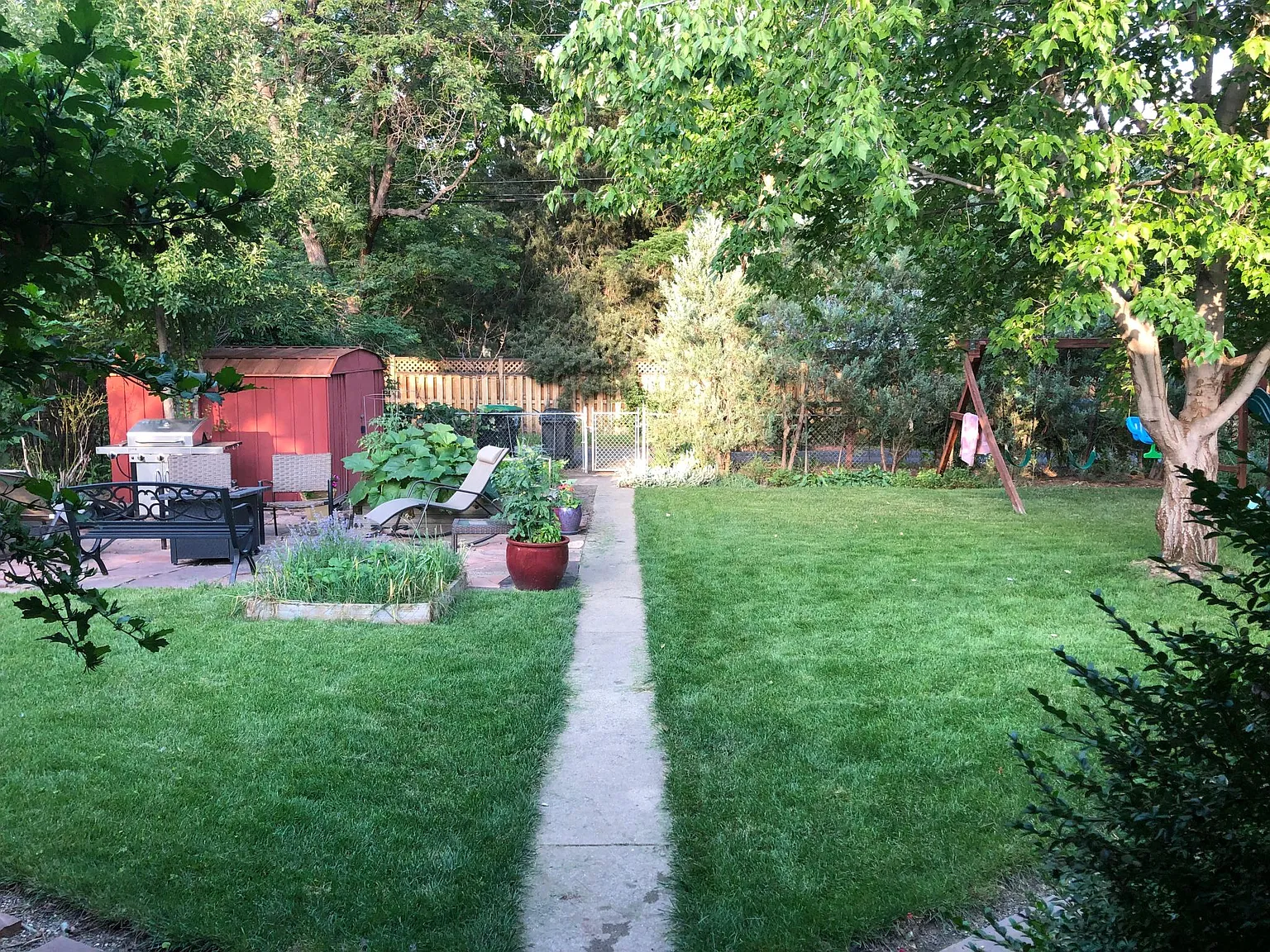 3 bed, 1207 sqft, $2,400 — Photo 4