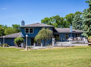 1517 Crouch Rd, Jackson, MI 49201