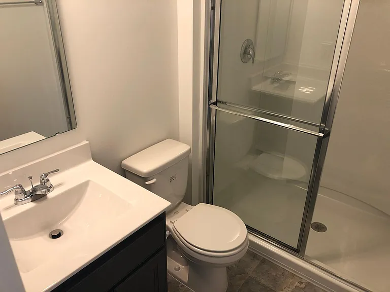 2585 Sheek Rd — Photo 9