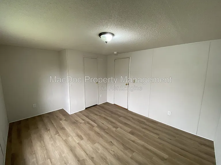 900 White St — Photo 10